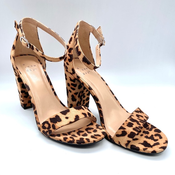 a new day Shoes - Leopard Ankle Strap Sandal 6.5M